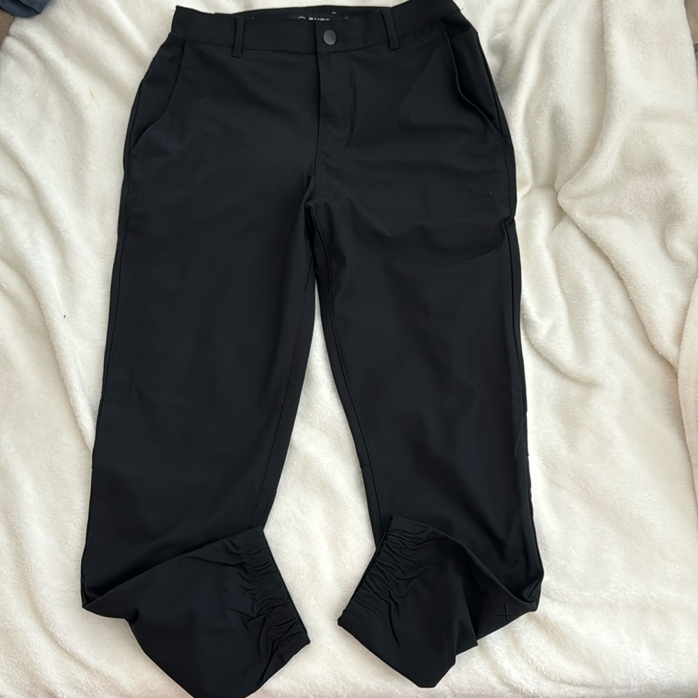 Cuts trousers